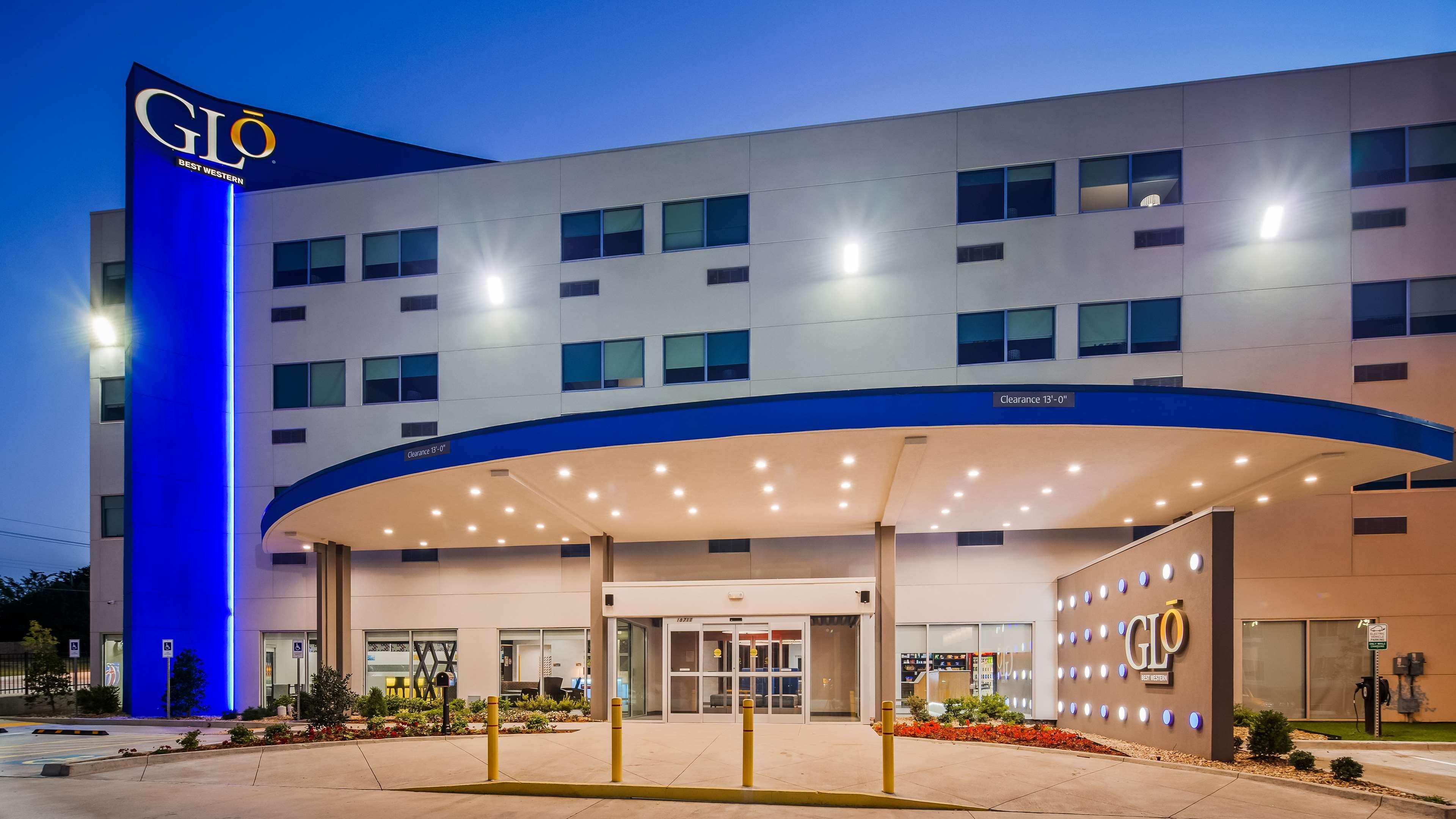 Glo Best Western Tulsa-Catoosa East Route 66 Exteriör bild